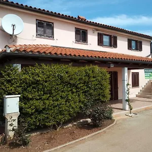 Emili Apartmán Dajla